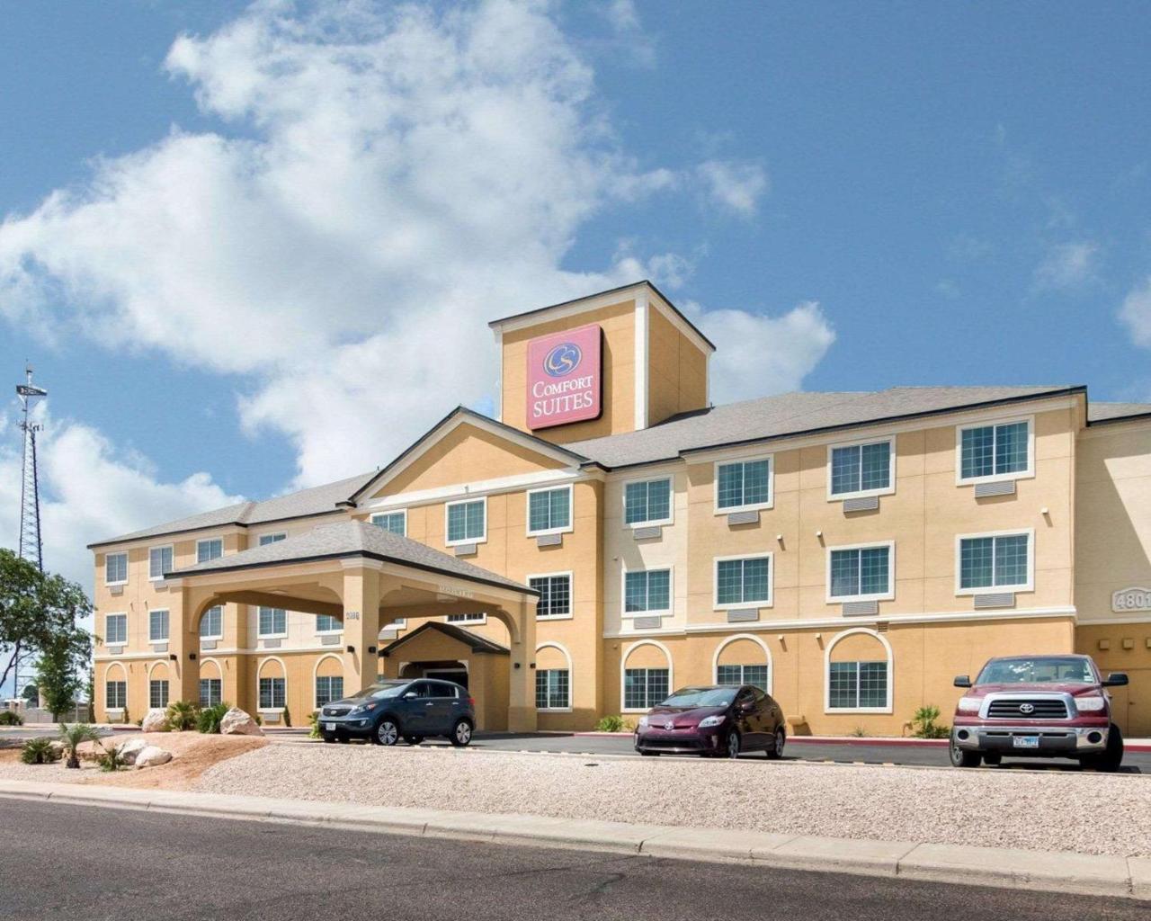 Comfort Suites Одесса Экстерьер фото